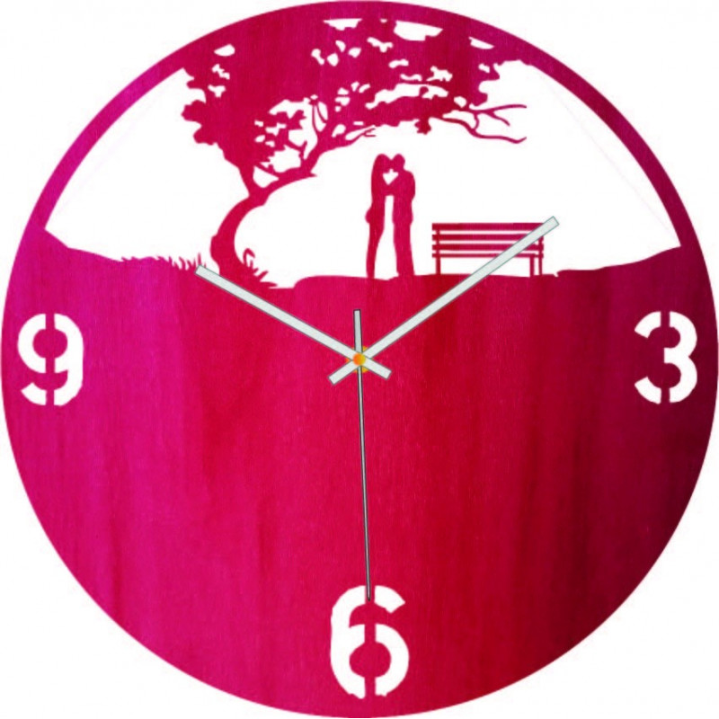 Dřevěné nástěnné hodiny love in the park - LOVE