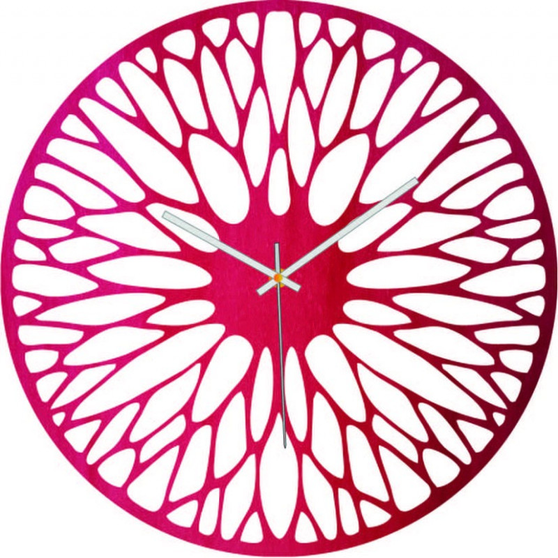 Drevené hodiny lupene