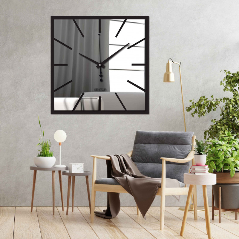 Zrcadlo s nástěnnými hodinami o velikosti 30 - 50 cm