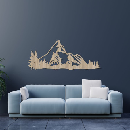 Vyřezávaná dřevěná dekorace horská příroda - MONTANA