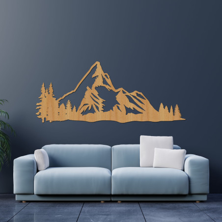 Vyřezávaná dřevěná dekorace horská příroda - MONTANA