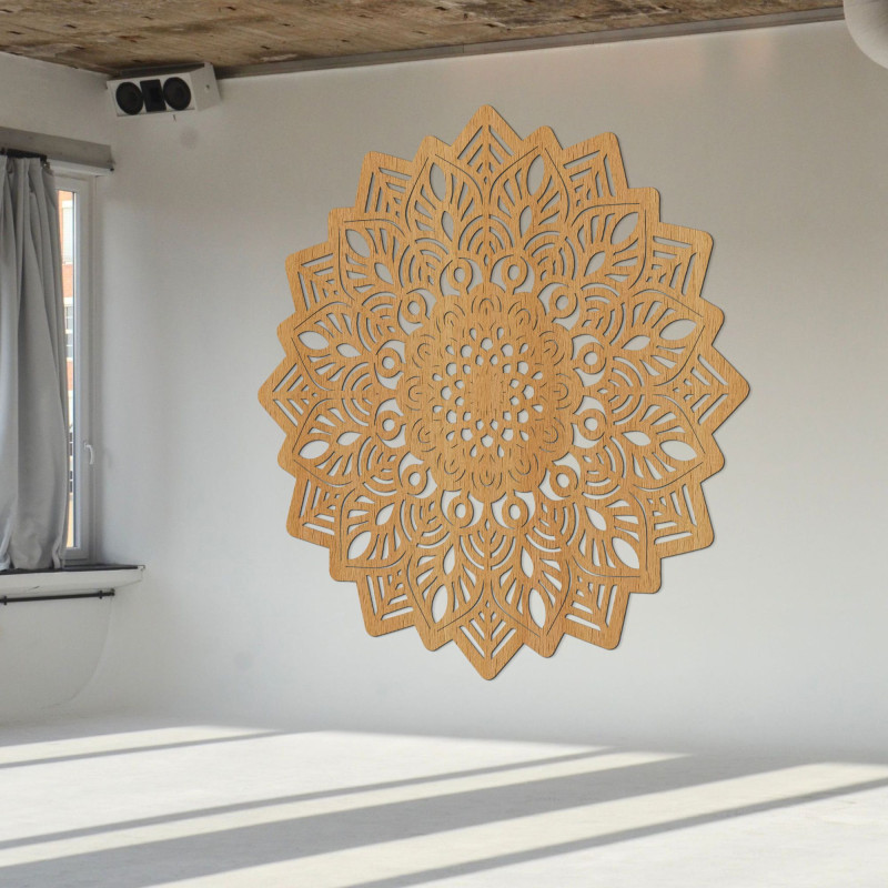Dřevěný nástěnný obraz mandala ve tvaru slunce