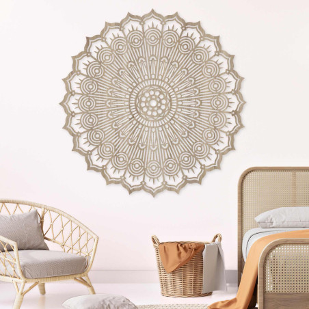 Dřevěná mandala na stěně Dřevěná mandala na stěně
