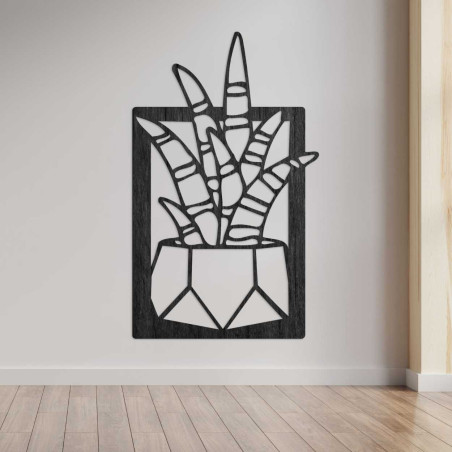 Moderní dřevěné nástěnné hodiny s jednoduchým minimalistickým designem.