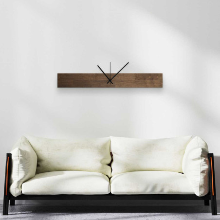 Nástěnné hodiny z přírodního dřeva s jednoduchými černými ručičkami Nástěnné hodiny z přírodního dřeva s jednoduchými černými ručičkami