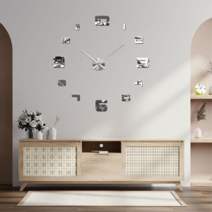 Elegantní hodiny z plexiskla, nastavitelný průměr do 130 cm.