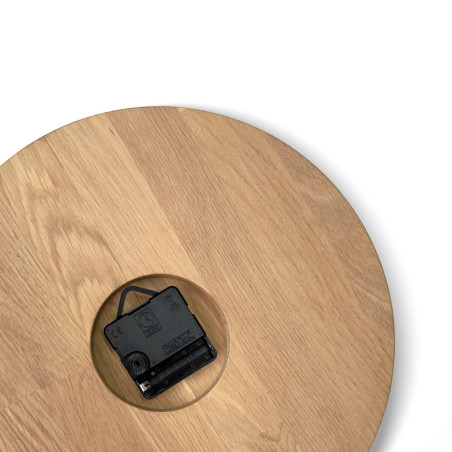 Dřevěné hodiny do obývacího pokoje Dřevěné hodiny do obývacího pokoje