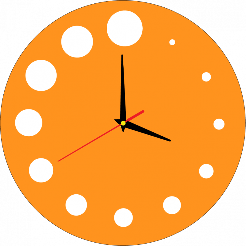 Moderné hodiny na stenu vyrobené z plastu. Vlastná výroba, X-momo