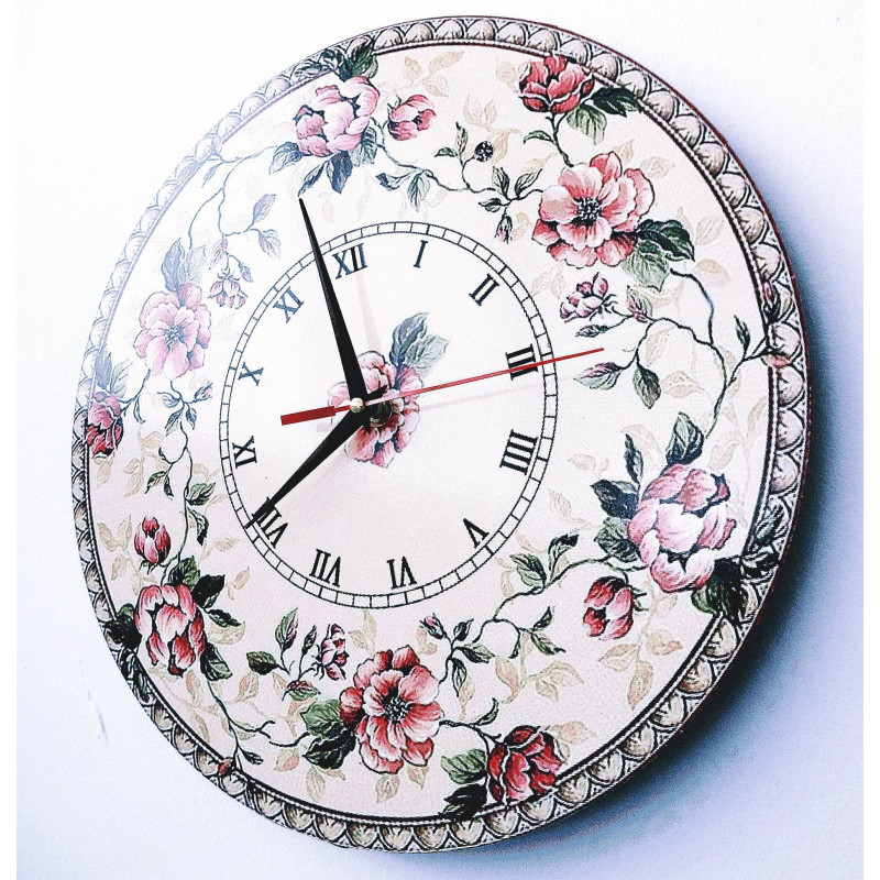 Moderní nástěnné hodiny, nástěnné hodiny ze dřeva, překližky