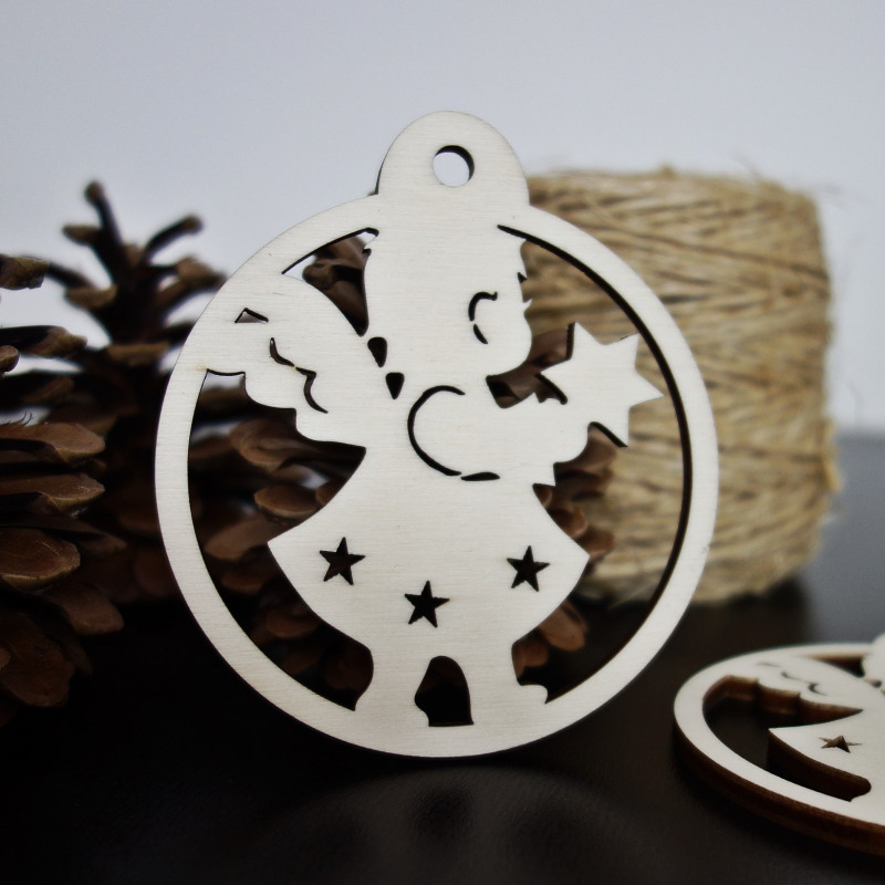 Vánoční ozdoby vyrobeny ze dřeva, rozměr: 79x90 mm