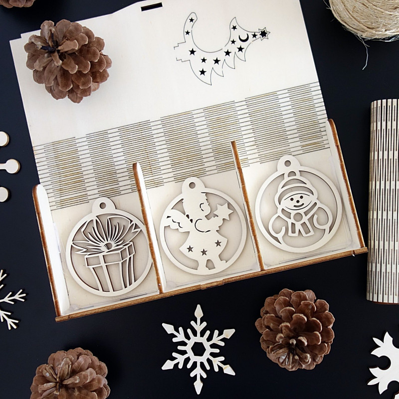 Dřevěné vánoční ozdoby, 1sada-18 kusů